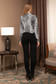 Bluza dama PrettyGirl neagra eleganta scurta pe gat cu fundita si imprimeuri grafice 2 - StarShinerS.ro
