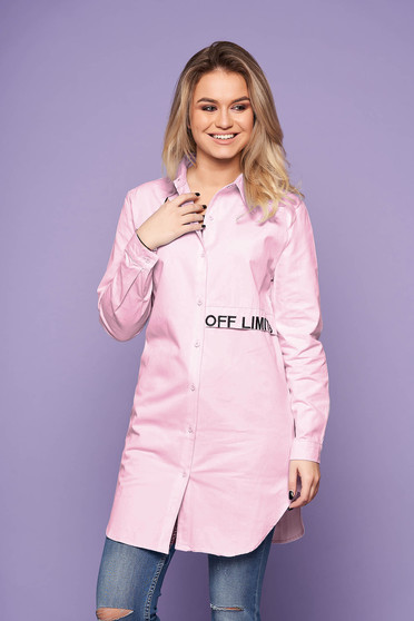 Camasa SunShine Roz casual asimetrica din bumbac cu croi larg cu maneci lungi si imprimeu cu scris