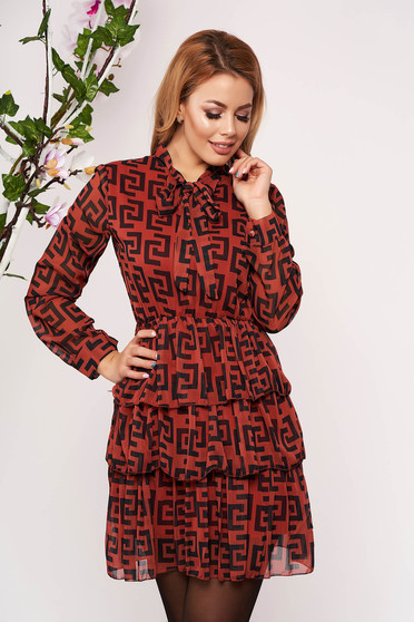 Rochie SunShine caramizie scurta de zi din material vaporos in clos captusita pe interior cu elastic in talie si volanase