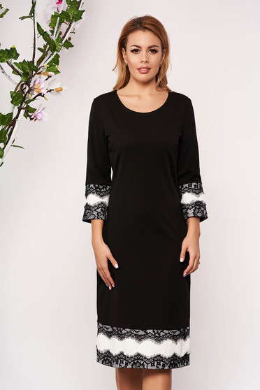 Rochie neagra eleganta din stofa cu un croi cambrat cu maneci trei-sferturi si aplicatii de dantela