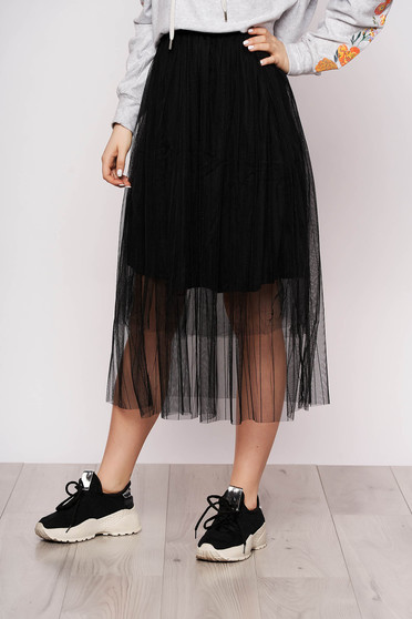 Fusta SunShine neagra casual midi in clos din tul cu elastic in talie si captusita pe interior