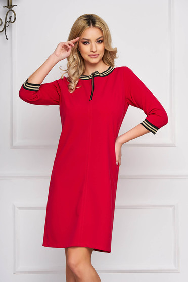 Rochie StarShinerS fuchsia eleganta scurta cu croi in a din stofa accesorizata cu fermoar
