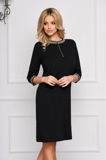 Rochie StarShinerS neagra eleganta scurta cu croi in a din stofa accesorizata cu fermoar