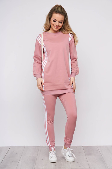 Trening dama SunShine roz prafuit sport din bumbac din doua piese cu pantaloni si bluza cu imprimeu cu scris