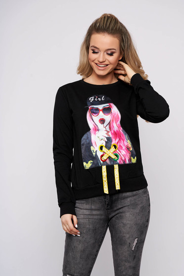 Bluza dama SunShine neagra casual scurta din bumbac cu croi larg si imprimeuri grafice