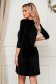 Rochie StarShinerS neagra eleganta scurta din catifea cu insertii de broderie florala 2 - StarShinerS.ro