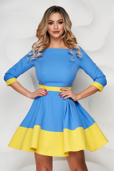 StarShinerS blue short cut cloth dress with 3/4 sleeves