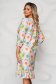 Rochie din material subtire roz deschis cu un croi drept cu volanase si imprimeu floral - StarShinerS 3 - StarShinerS.ro