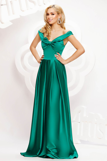 Green dress long cloche from satin naked shoulders with bow