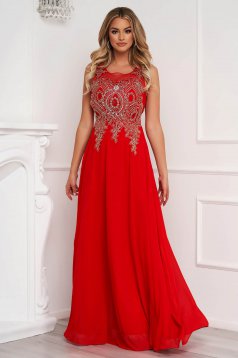 Red dress long occasional cloche from tulle front embroidery with crystal embellished details