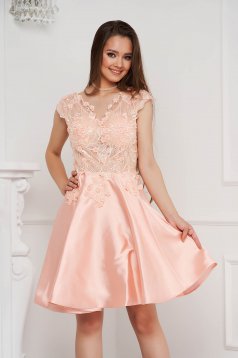 Lightpink dress short cut occasional laced from satin fabric texture cloche