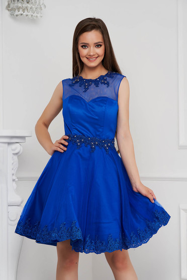 Blue dress short cut cloche from tulle with pearls with embellished accessories