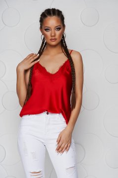 Red top shirt from satin loose fit with lace details