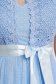 Rochie din tul albastru-deschis in clos cu elastic in talie si aplicatii de dantela tricotata 6 - StarShinerS.ro