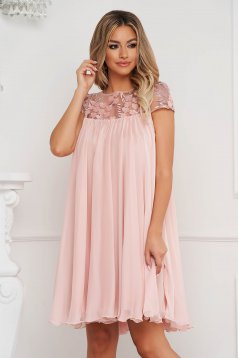 Lightpink dress from veil fabric occasional with lace details loose fit short cut