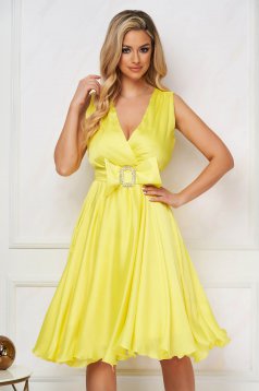 Yellow dress midi cloche from veil fabric detachable cord
