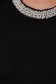 Bluza dama neagra scurta casual din material elastic tricotat si aplicatii cu perle 4 - StarShinerS.ro