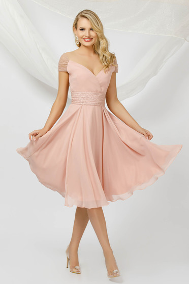 Alkalmi ruhák, méret: XS, Alkalmi midi világos rózsaszínű ruha vékony muszlinból flitteres díszítéssel - StarShiner.hu