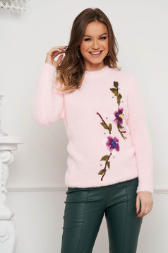 Lightpink sweater knitted from fluffy fabric with raised flowers with easy cut