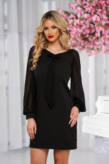 Dress StarShinerS black occasional with veil sleeves accessorized with breastpin with bow loose fit