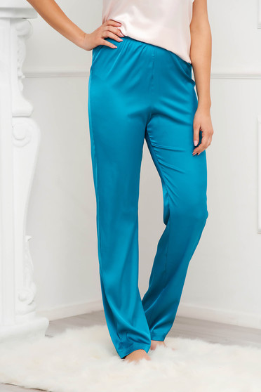 Pantaloni Dama albastri, Pantaloni de pijama StarShinerS turcoaz din satin cu un croi drept si talie normala - StarShinerS.ro