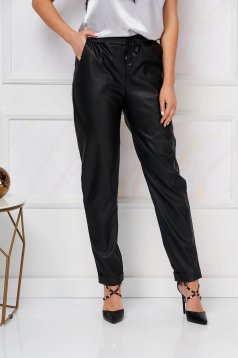 Pantaloni din piele ecologica negri cu croi larg si elastic in talie - SunShine
