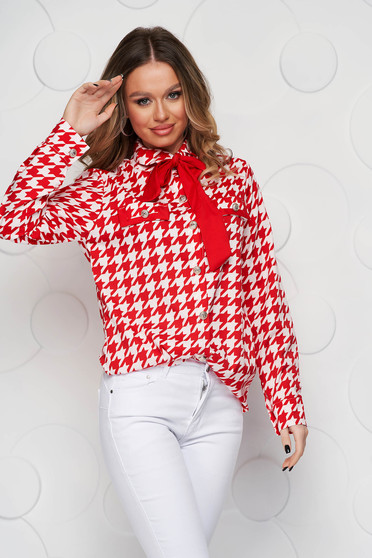 Women`s shirt thin fabric loose fit with faux pockets