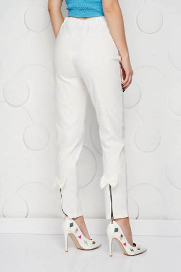 Pantaloni & Blugi, Pantaloni albi, Pantaloni SunShine ivoire din material elastic conici cu talie inalta - StarShinerS.ro