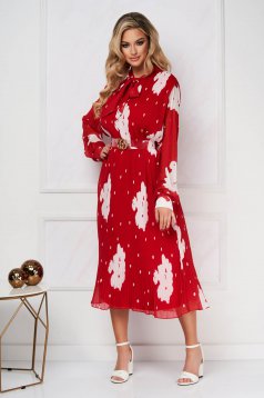 Red dress loose fit from veil fabric pleated dots print accessorized with belt