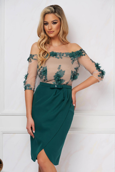 Dress StarShinerS green off-shoulder elegant with raised flowers off-shoulder cloth