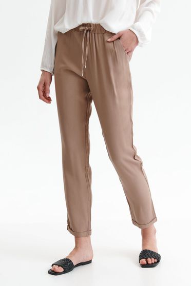 Pantaloni Dama crem lungi, Pantaloni Top Secret cappuccino cu talie normala si croi drept din material subtire - StarShinerS.ro