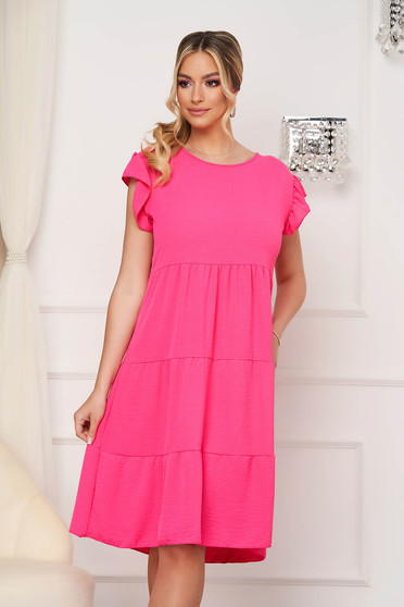 Akciós ruhák, Pink bő szabású midi ruha vékony anyagból, fodros ujjakkal és fodrokkal a ruha alján - StarShiner.hu